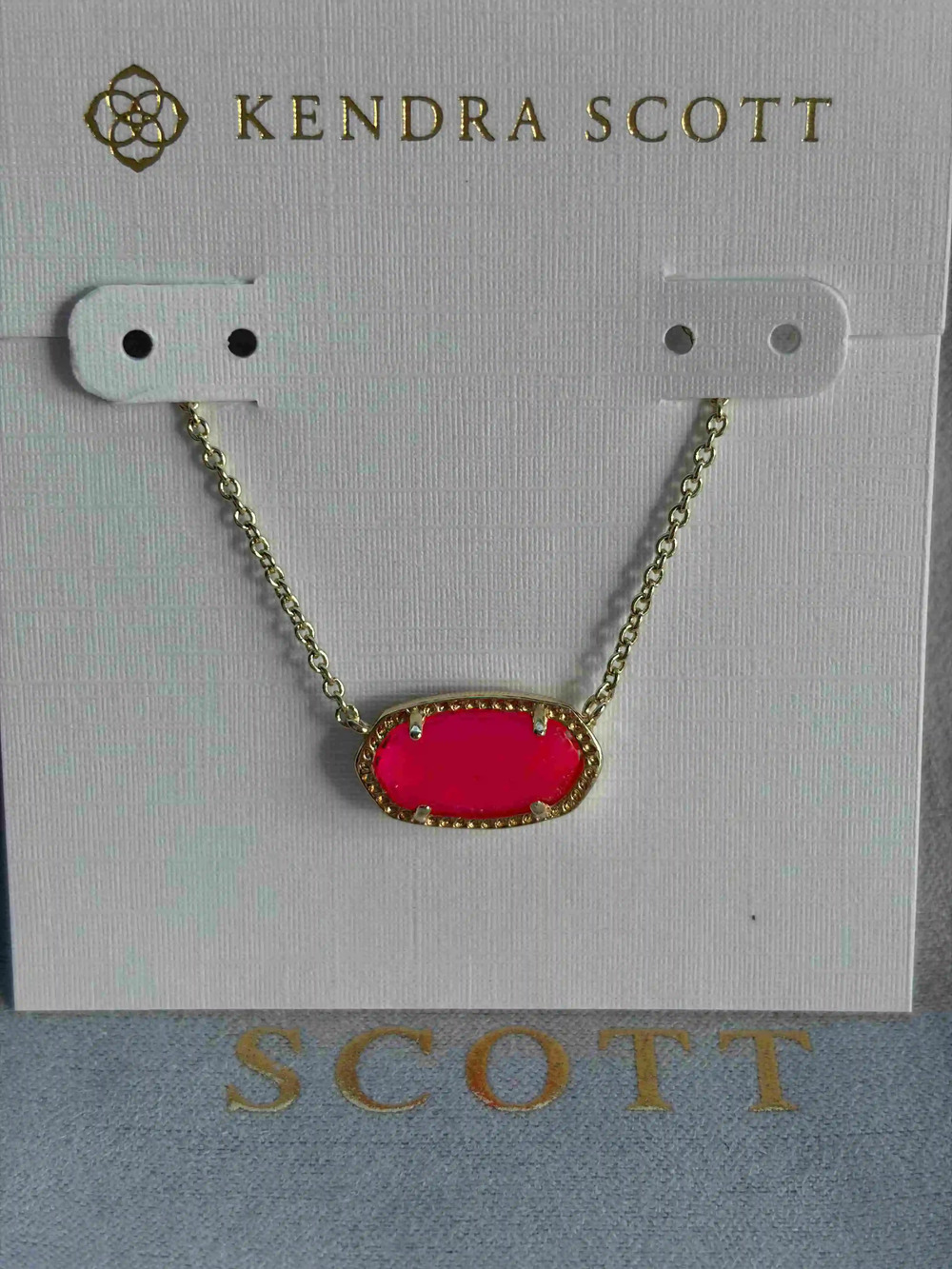 Kendra Scotth Color Pendant Necklace